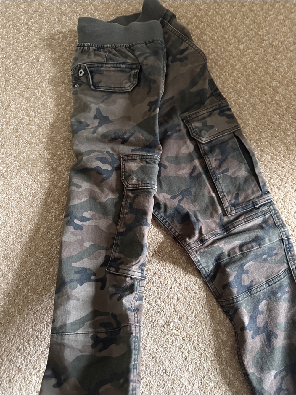Men’s Camo Cargo Jogger Pants - Green/Brown - Picture 3 of 3